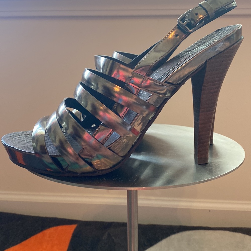 NEW BCBGMAXAZRIA MANDY PLATFORM SANDALS - Picture 5 of 16